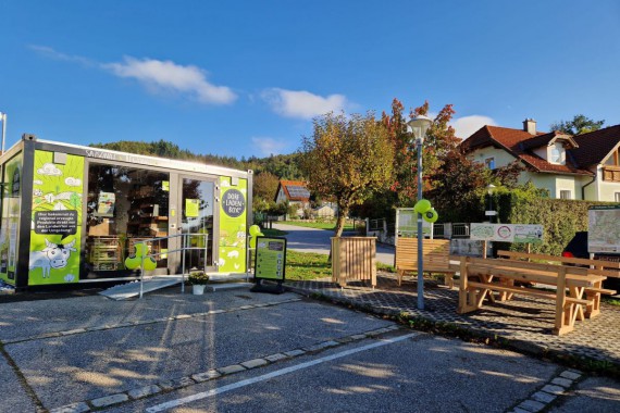 Dorfladen Box - Hofamt Priel